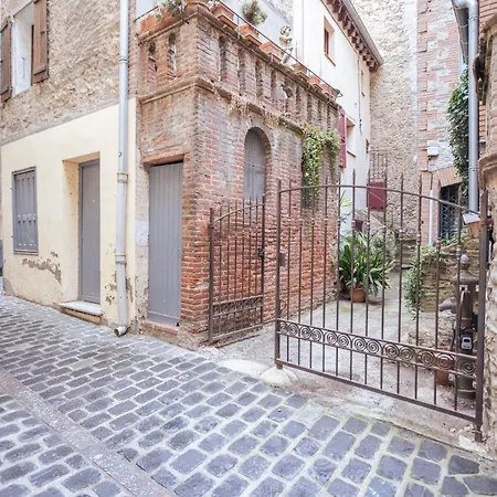 Au Petit Paris, Centre De * Céret