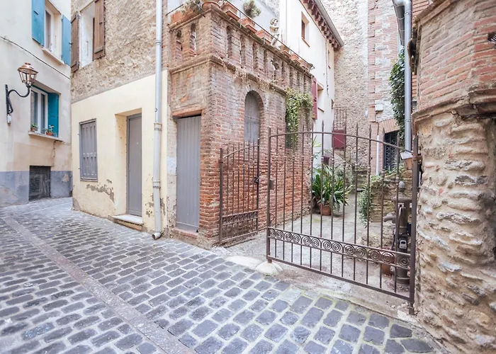 Au Petit Paris, Centre De * Céret